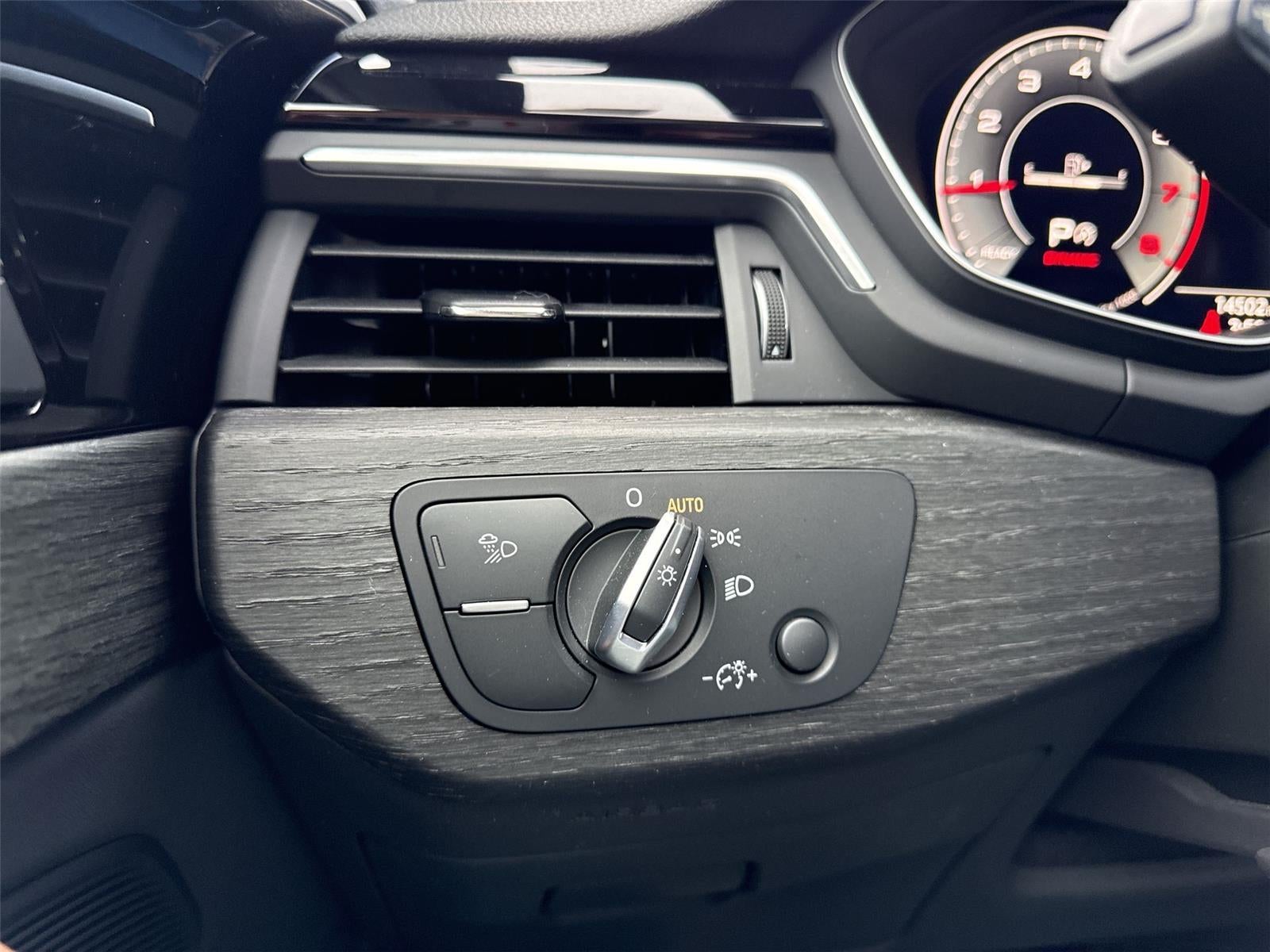 2023 Audi A4 Premium Plus 45 TFSI S line quattro S tronic