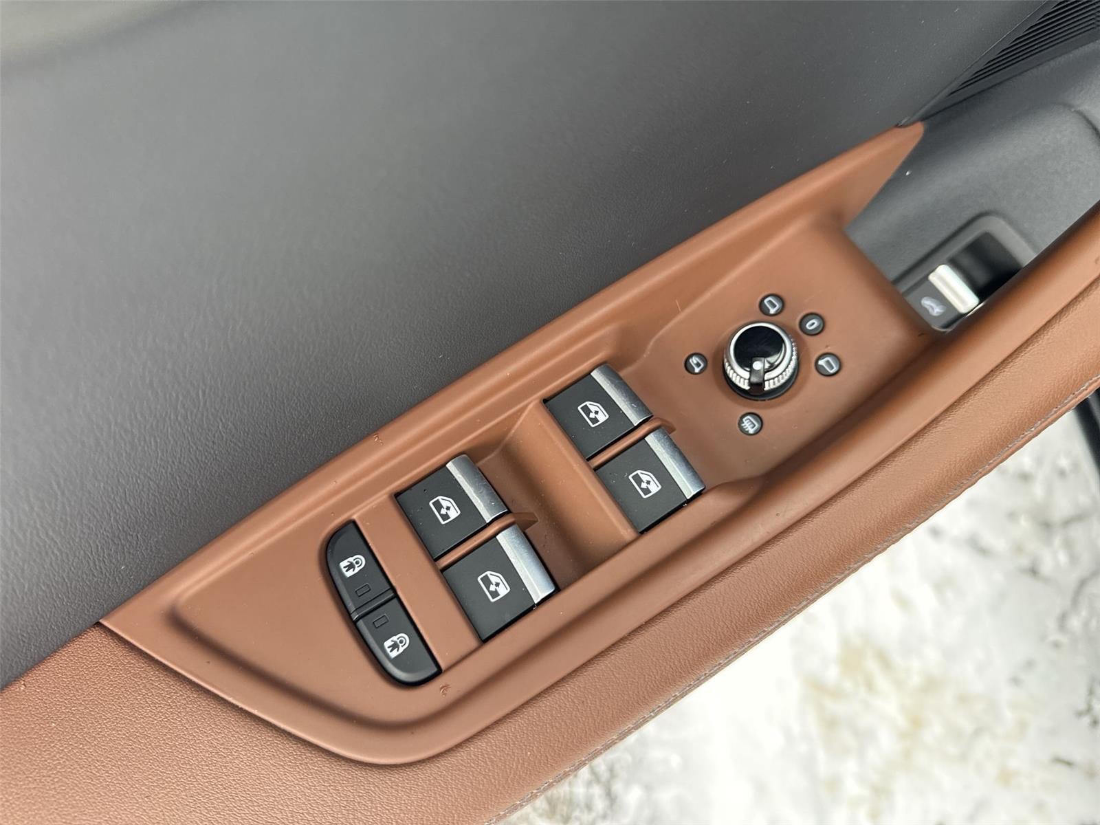 2023 Audi A4 Premium Plus 45 TFSI S line quattro S tronic