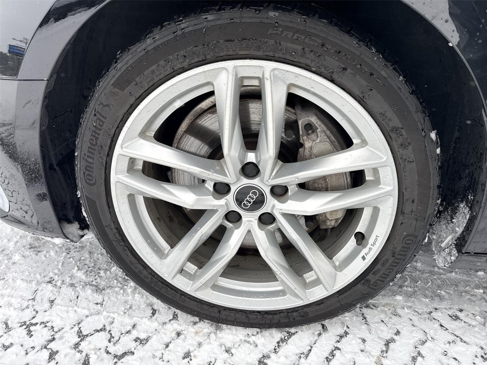 2023 Audi A4 Premium Plus 45 TFSI S line quattro S tronic