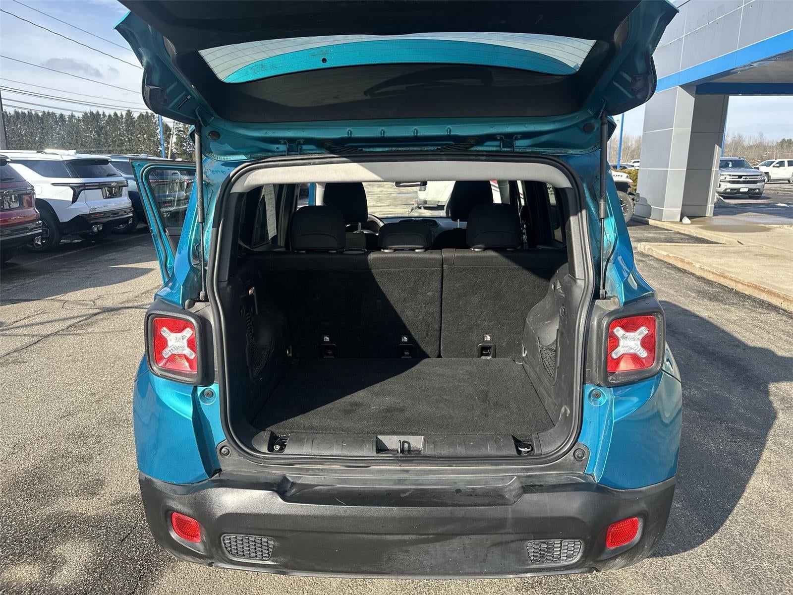 2019 Jeep Renegade Latitude FWD