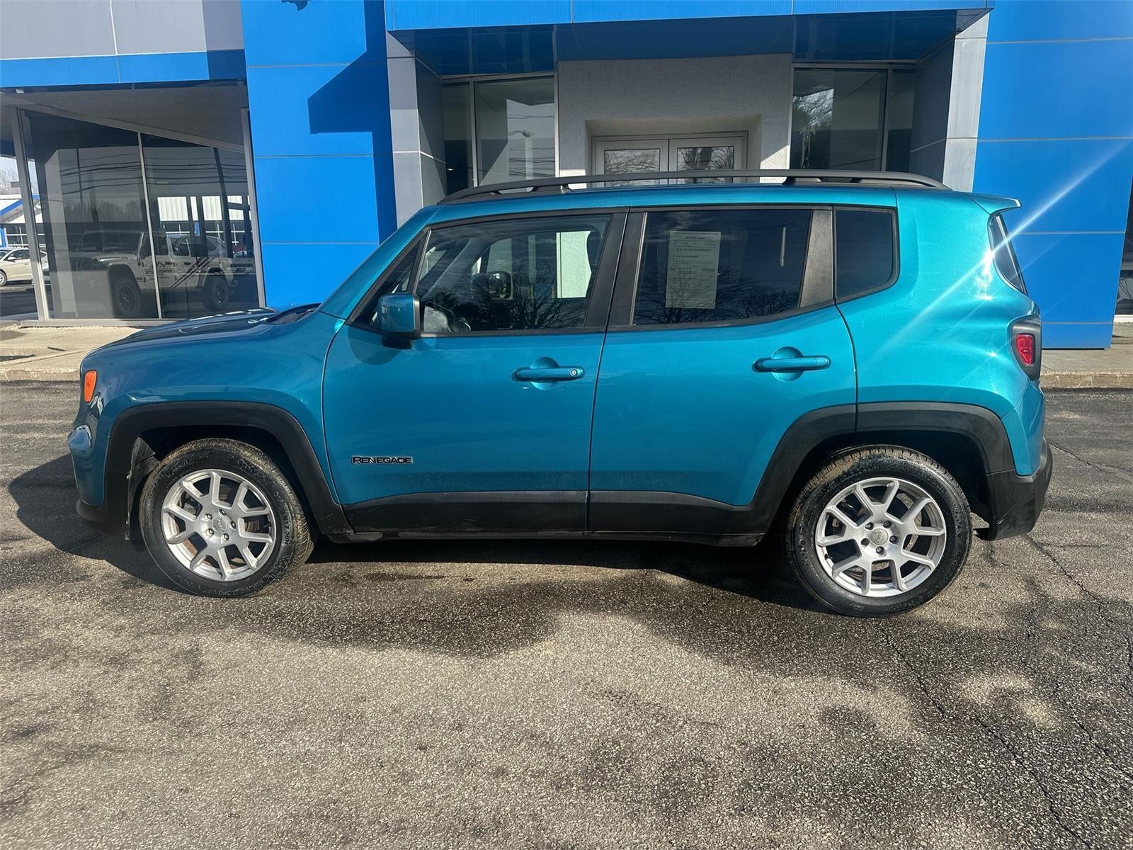 2019 Jeep Renegade Latitude FWD